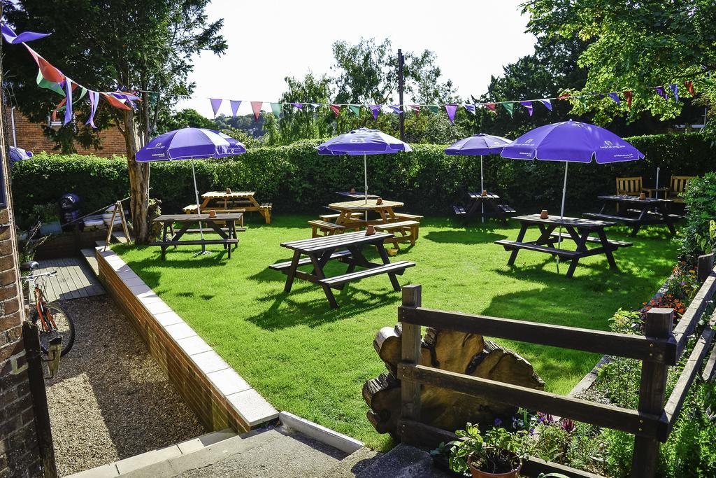Waverley Inn نيوبورت المظهر الخارجي الصورة